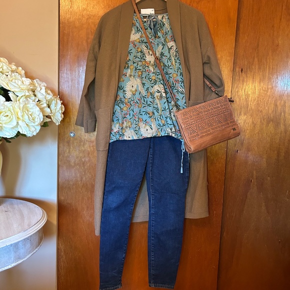 Wilfred Long Brown Cardigan, Merino Wool - Picture 4 of 4